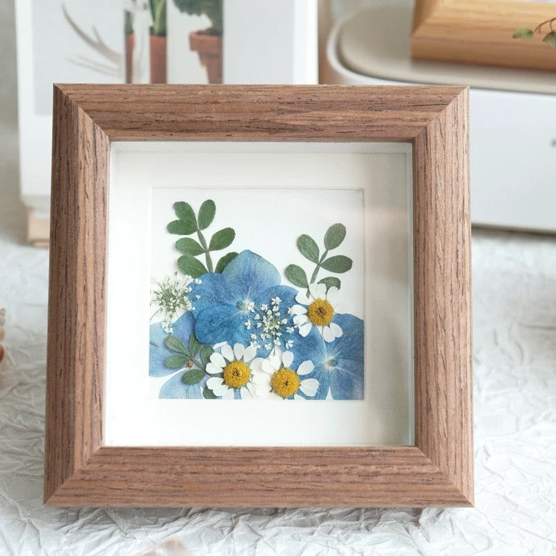 Spring Corner — Pressed Botanical Mini Frame