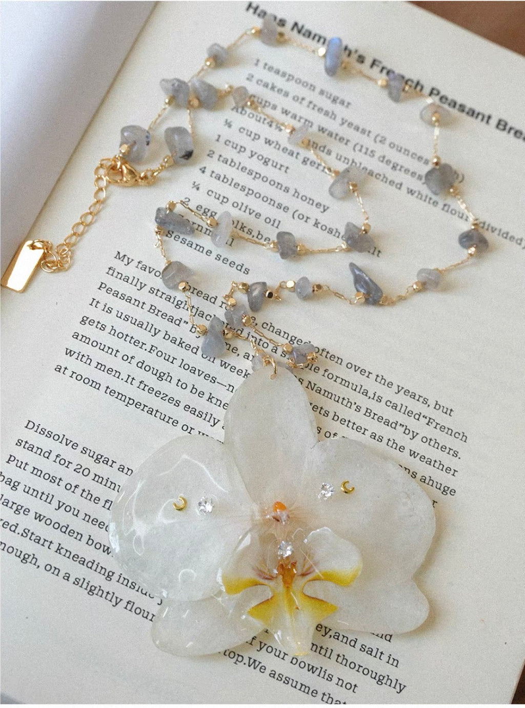 Evening Bloom — Orchid Statement Necklace