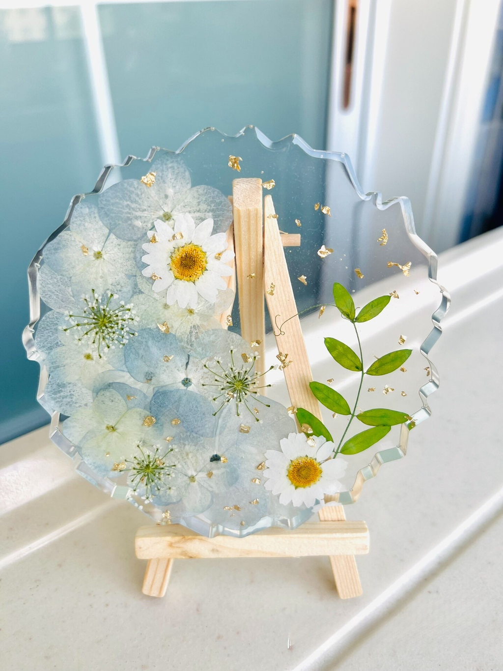 Somewhere in a Dream —Pressed Flower Coaster with Wooden Stand