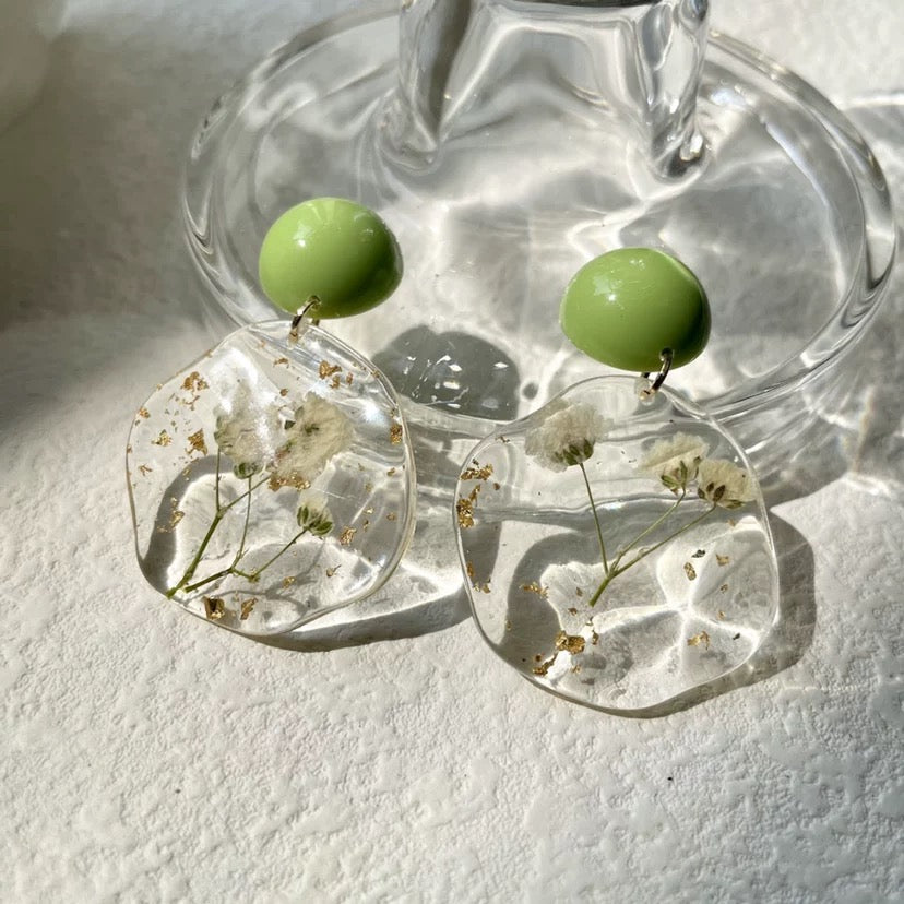 Dancing Petals — Botanical Flower Resin Earrings