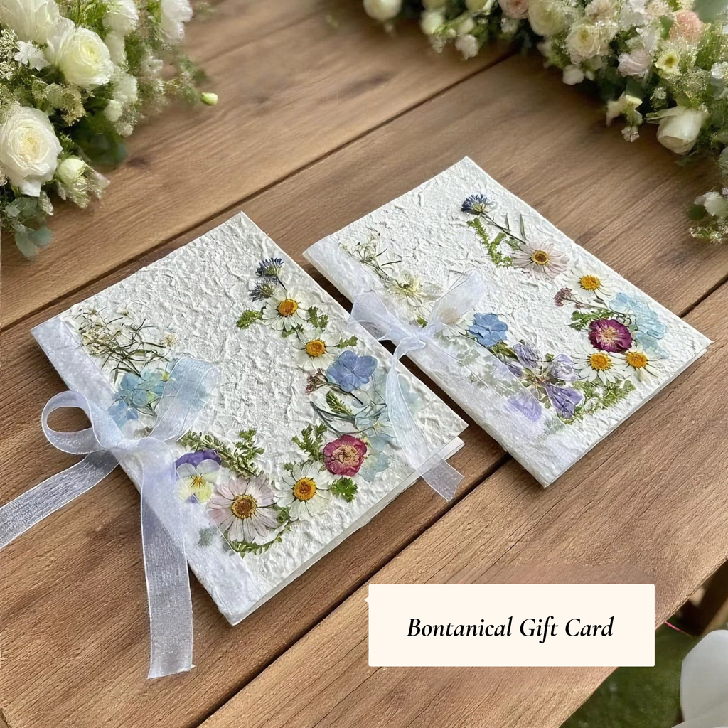 A Gift to Hold Your Words —Bontanical Pressed Flower Card