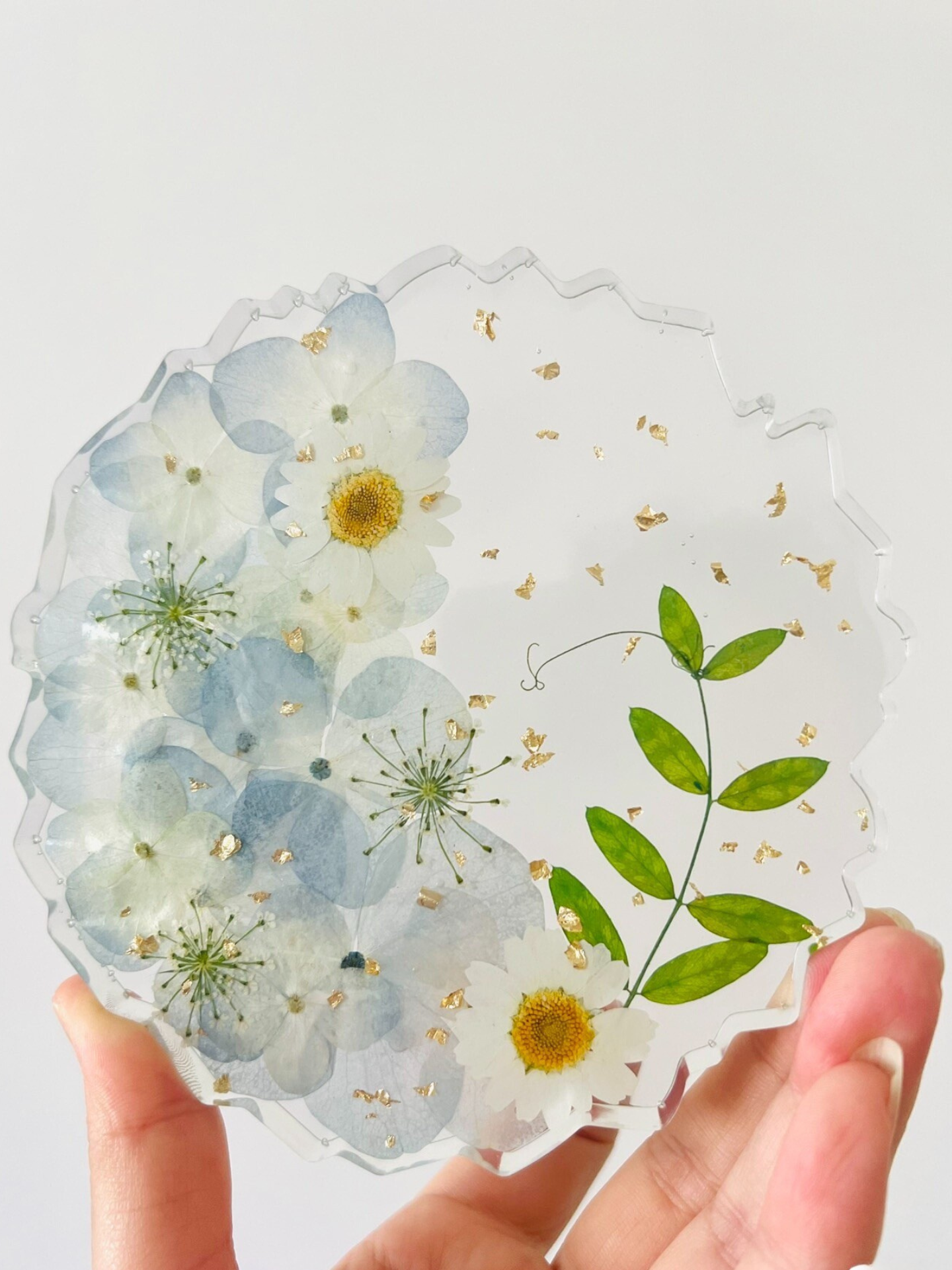 Somewhere in a Dream —Pressed Flower Coaster with Wooden Stand