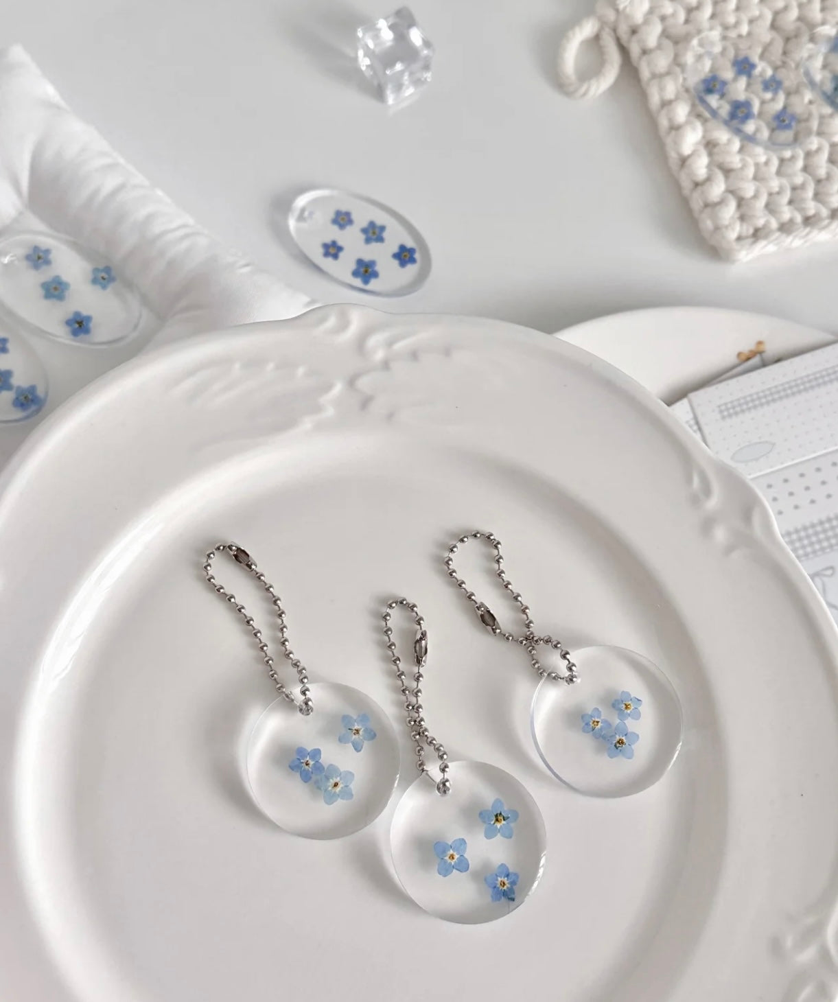 Handmade Forget-Me-Not resin keychain with real dried flowers