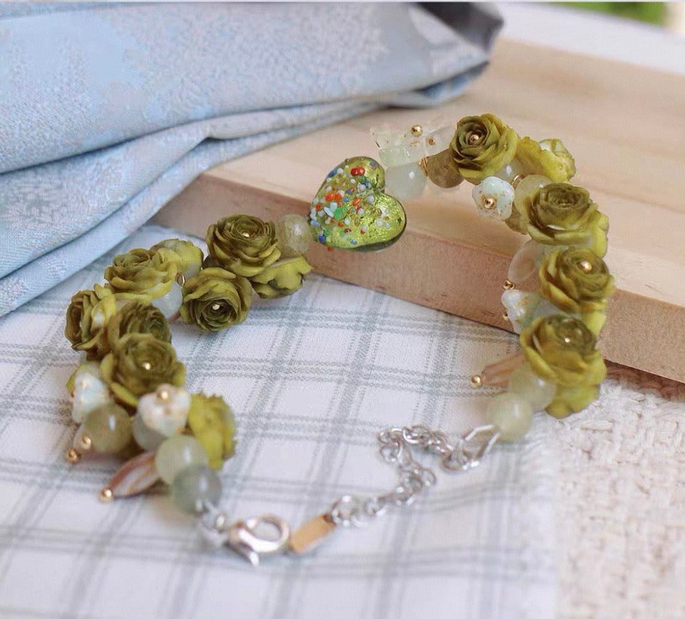 Garden Vacation- Rose bracelet