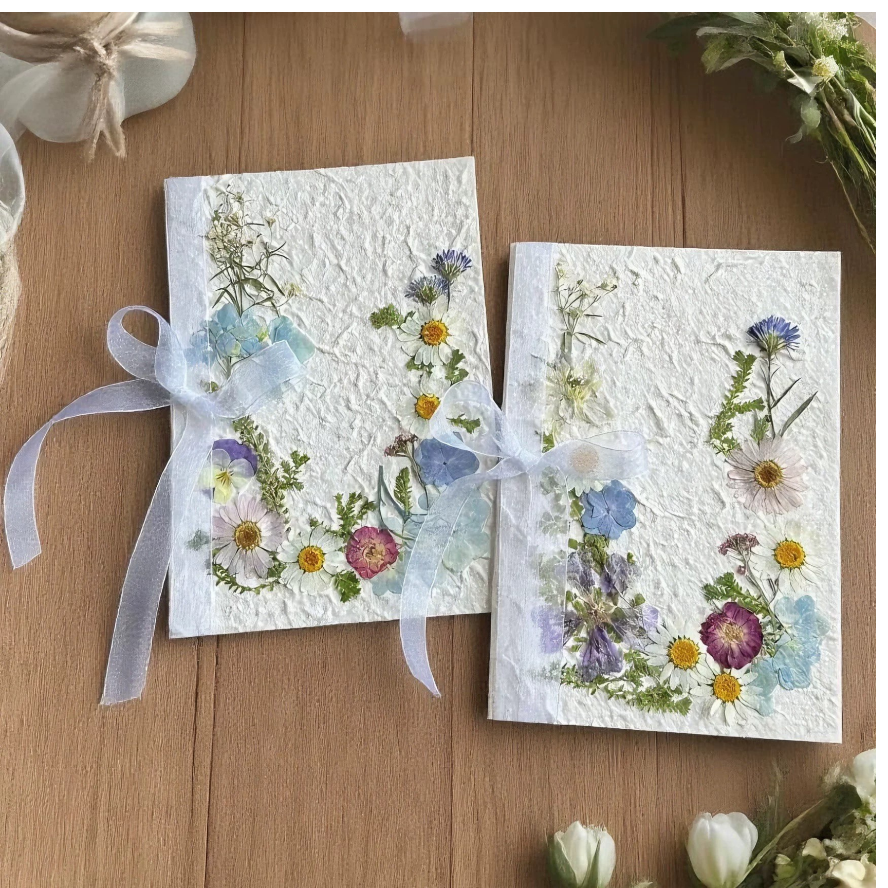 A Gift to Hold Your Words —Bontanical Pressed Flower Card