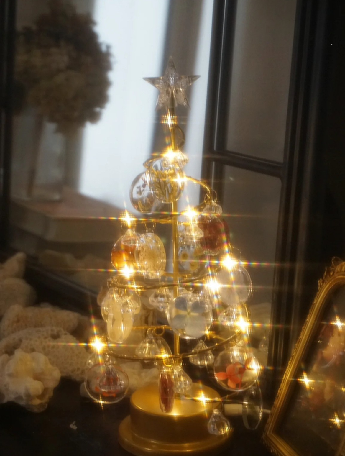 A Winter Poem — Vintage Floral Light Tree for Christmas Decor
