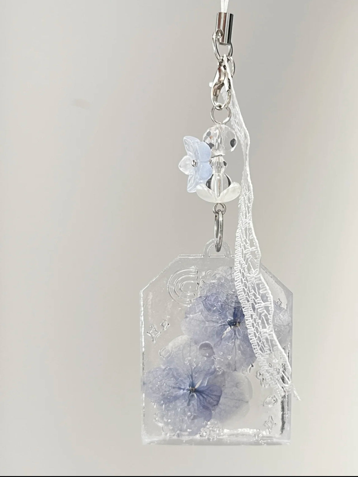 Purple Whisper— Pressed Flower Keychain & Car Pendant