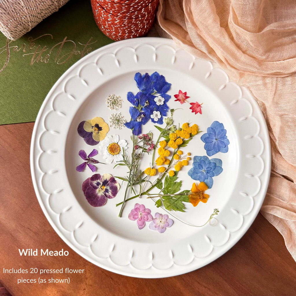 DIY Botanical Magnet Kit — Pressed Flower Craft Set