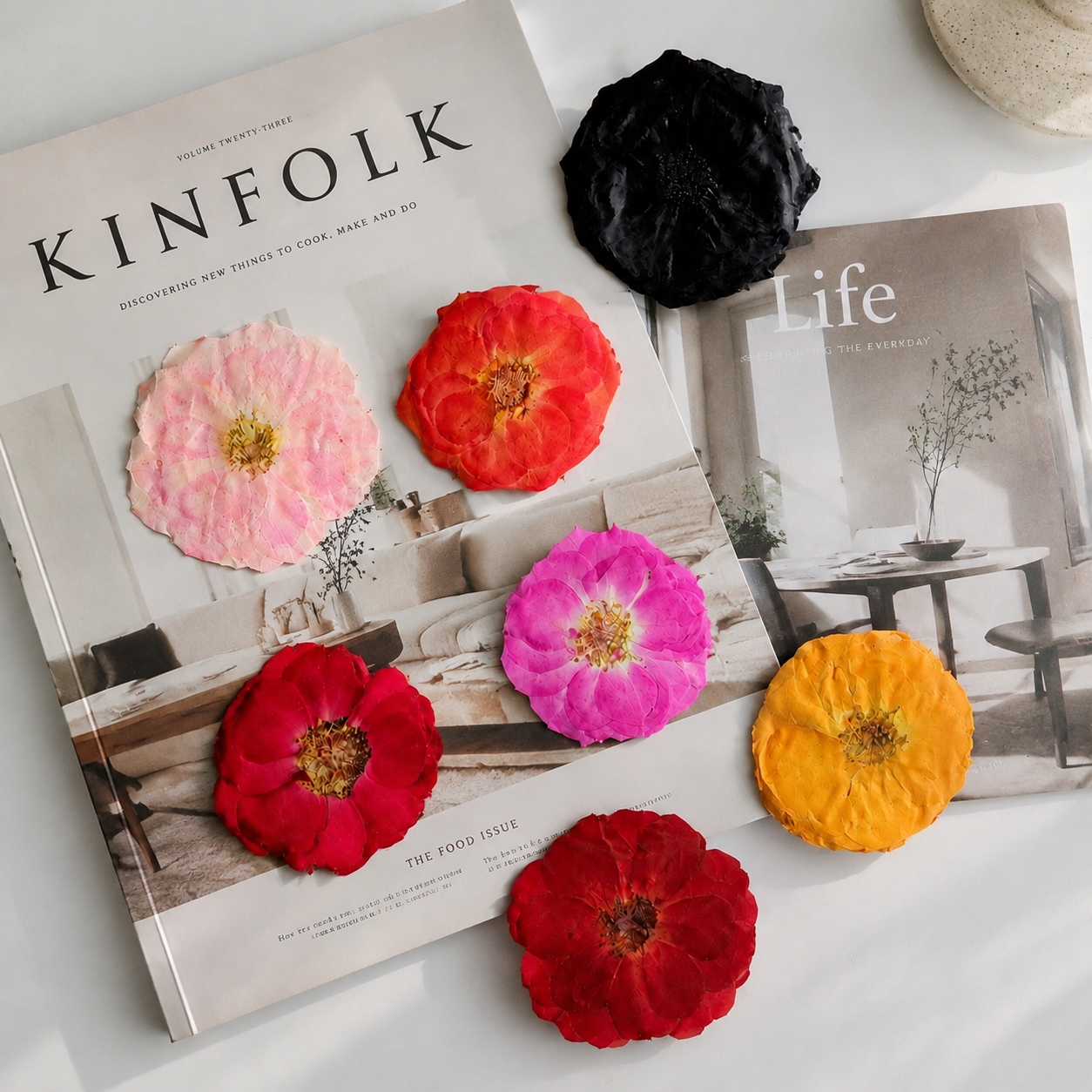Pressed Rose Flowers – Colorful Dried Flower Set for DIY Crafts, Resin Art, Phone Case & Journaling