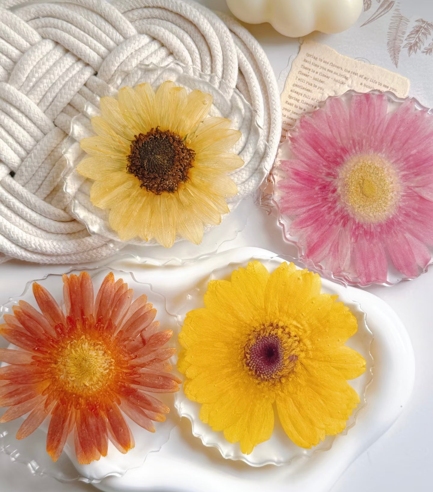 Sunlit Bloom —Yellow Gerbera Resin Coaster with Wooden Stand