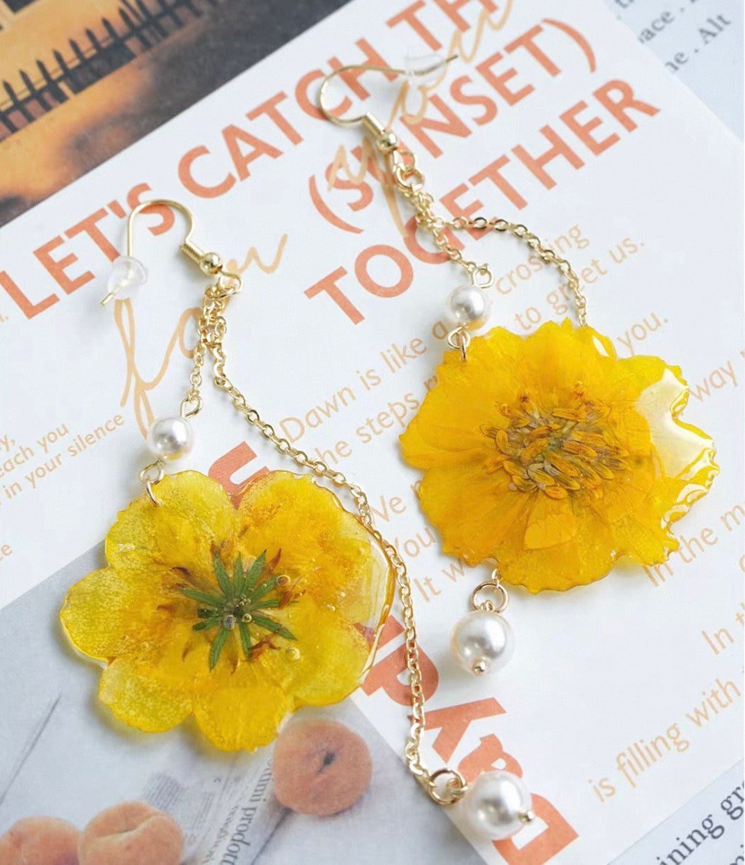 Dancing in the breeze —pressed flower drop earrings