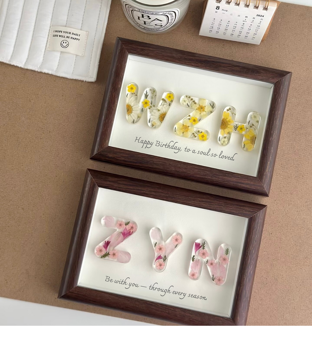 Personalized Resin Letter Frame with Real Flowers