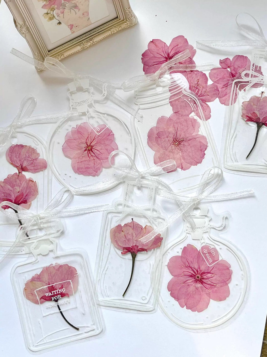 DIY Pressed Sakura Flowers for Card Making & DIY Crafts
