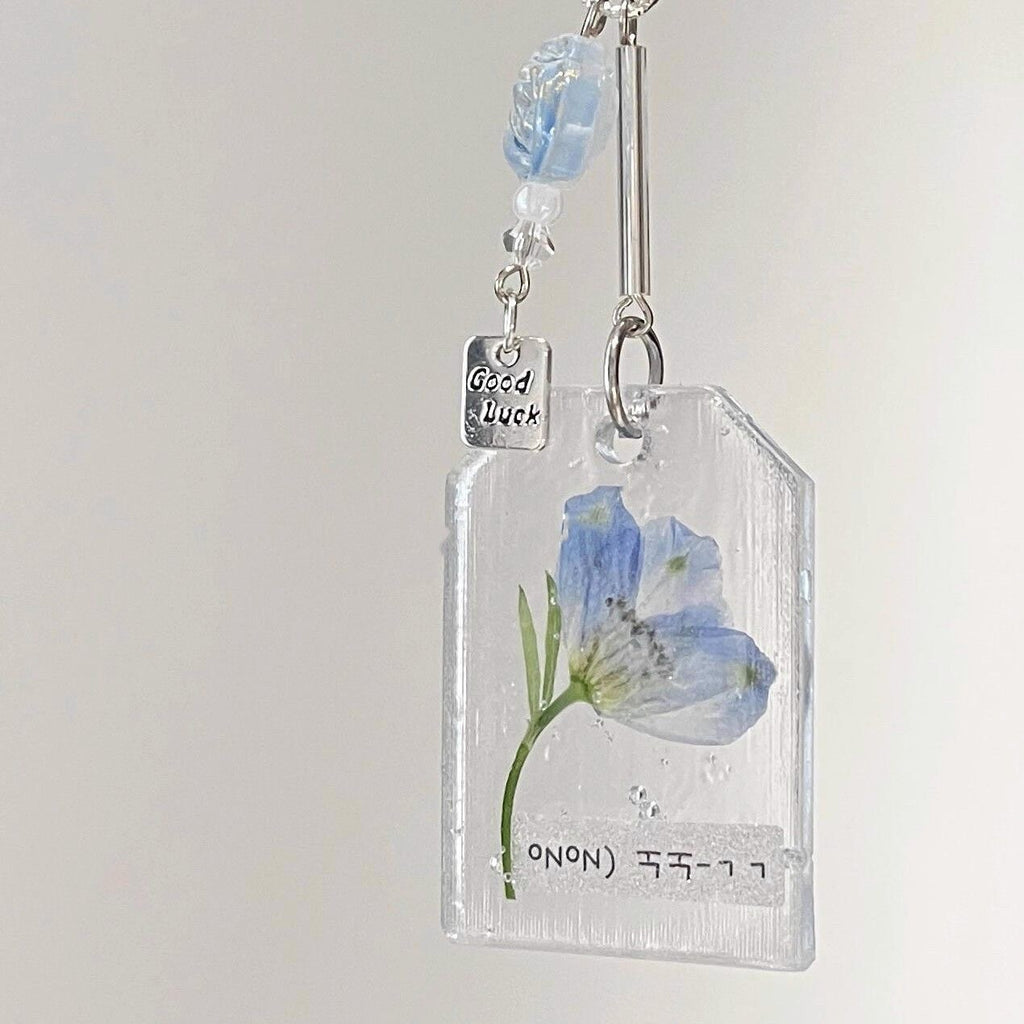 Pressed flower swallow keychain with real resin charm – handmade gift