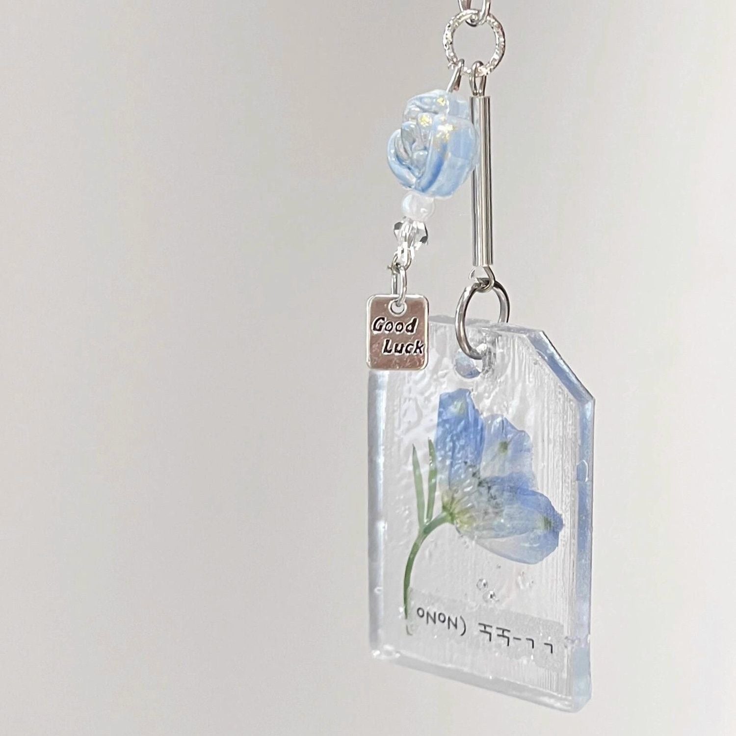 Freedom Swallow Flower Handmade Keychain
